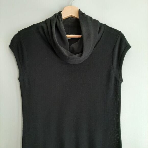 BANANA REPUBLIC Soft Cowl T-Neck Tank Top Fine Knit Black Sz S - Picture 3 of 9